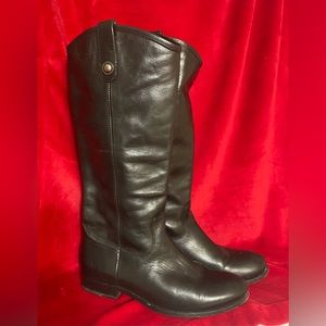 FRYE Melissa Medallion Boot